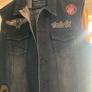 Men’s denim vest
